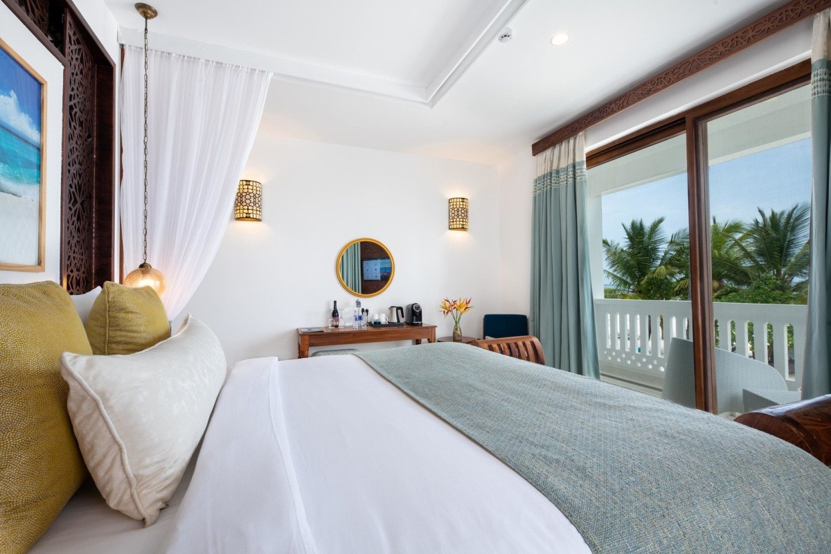 Lux* Marijani Beach Resort & Spa