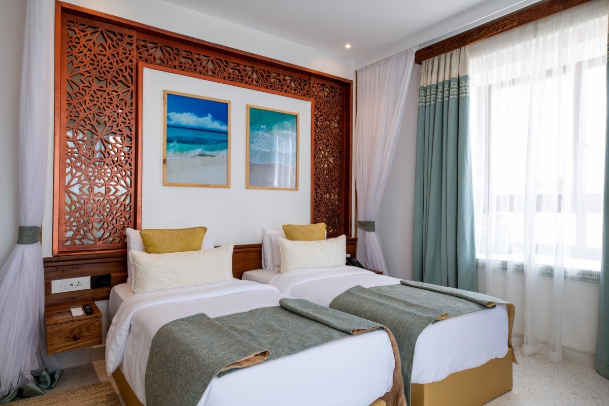 Lux* Marijani Beach Resort & Spa