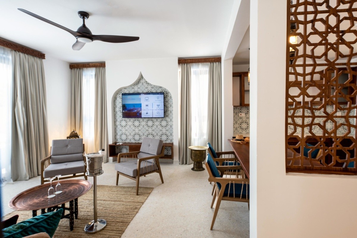 Lux* Marijani Beach Resort & Spa