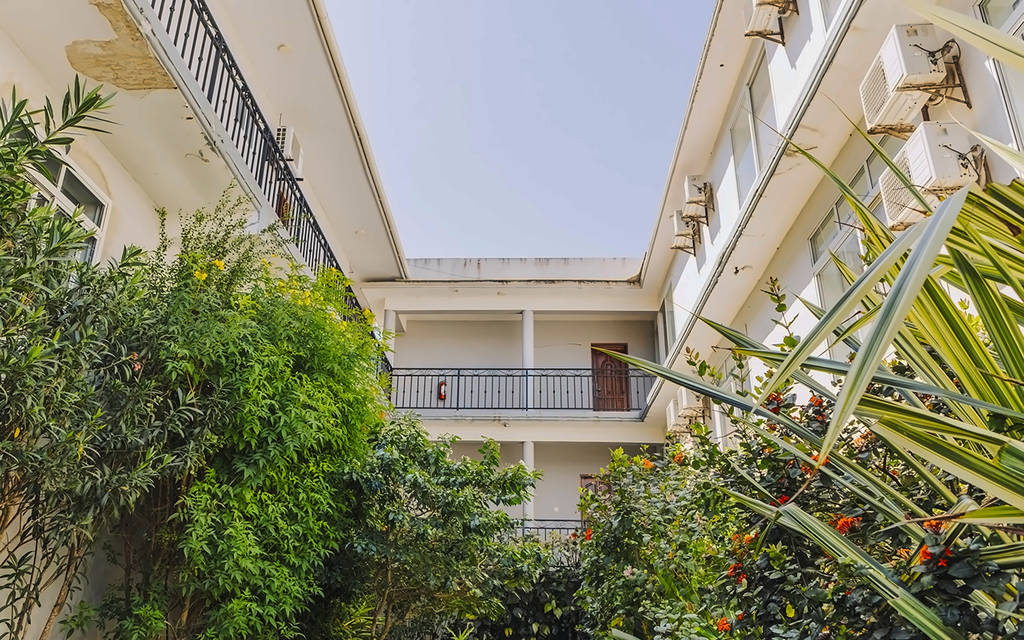 Sea Crest
