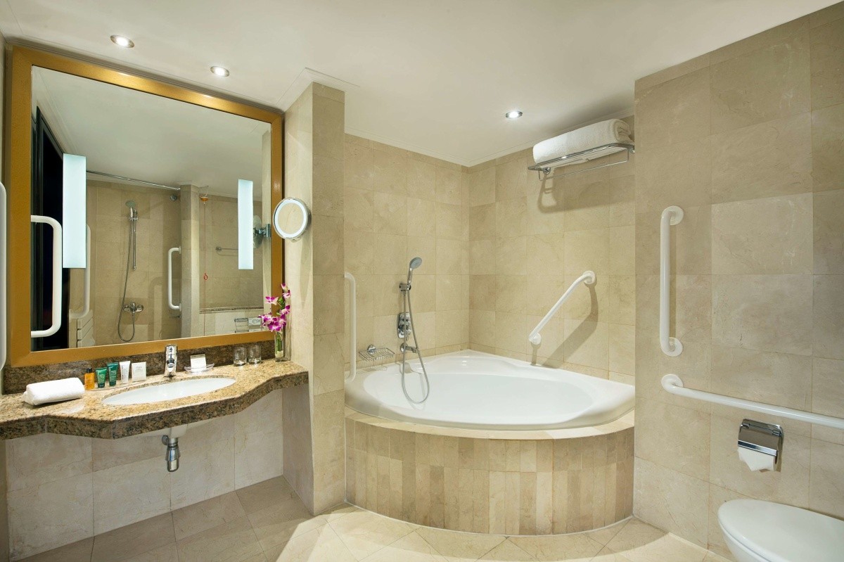 Radisson Blu Hotel & Resort, Abu Dhabi Corniche