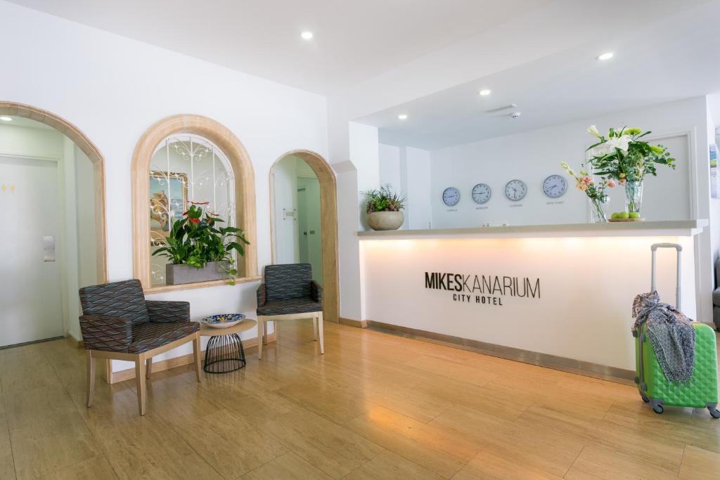 Mikes Kanarium