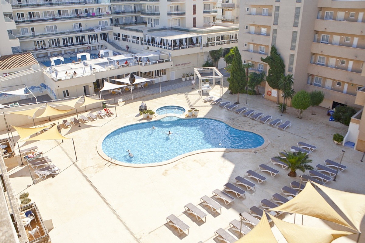 Bj Playamar & Apartments
