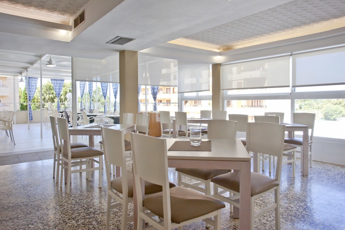 Bj Playamar & Apartments