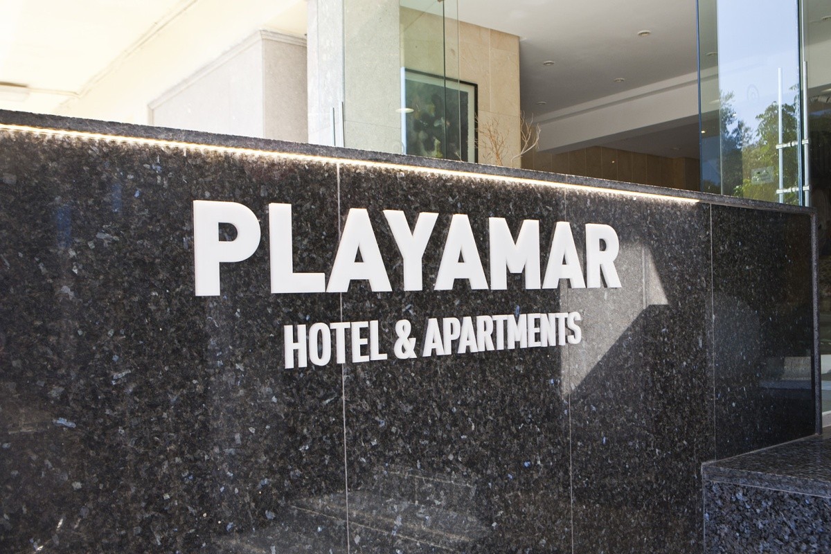 Bj Playamar & Apartments