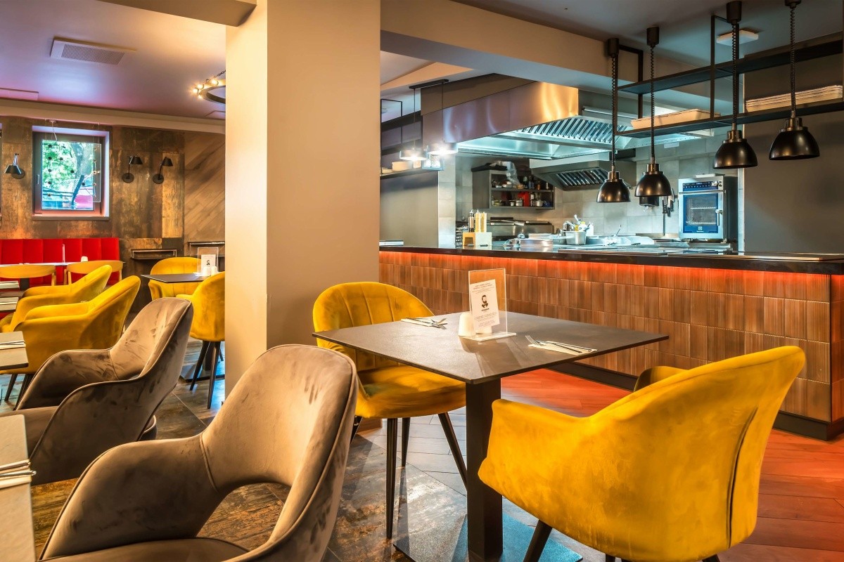 Up Hotel Budapest