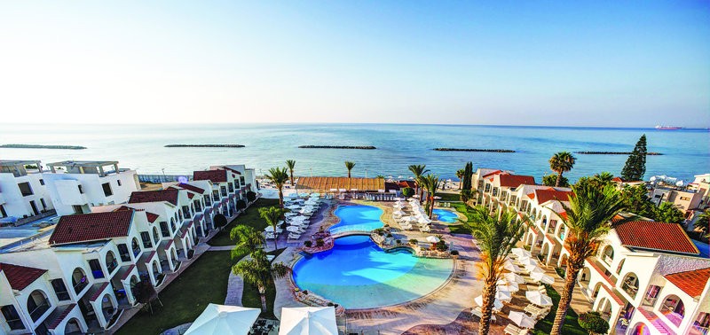 Radisson Beach Resort Larnaca (Ex. Princess Beach)