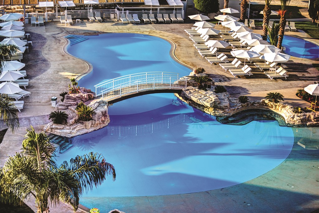 Radisson Beach Resort Larnaca (Ex. Princess Beach)