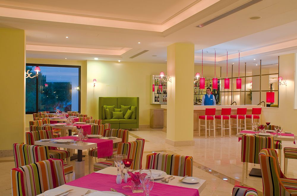 Radisson Beach Resort Larnaca (Ex. Princess Beach)