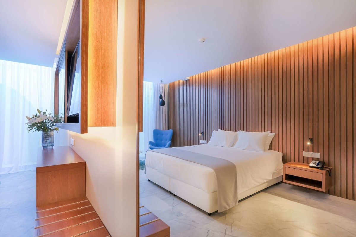 Radisson Beach Resort Larnaca (Ex. Princess Beach)