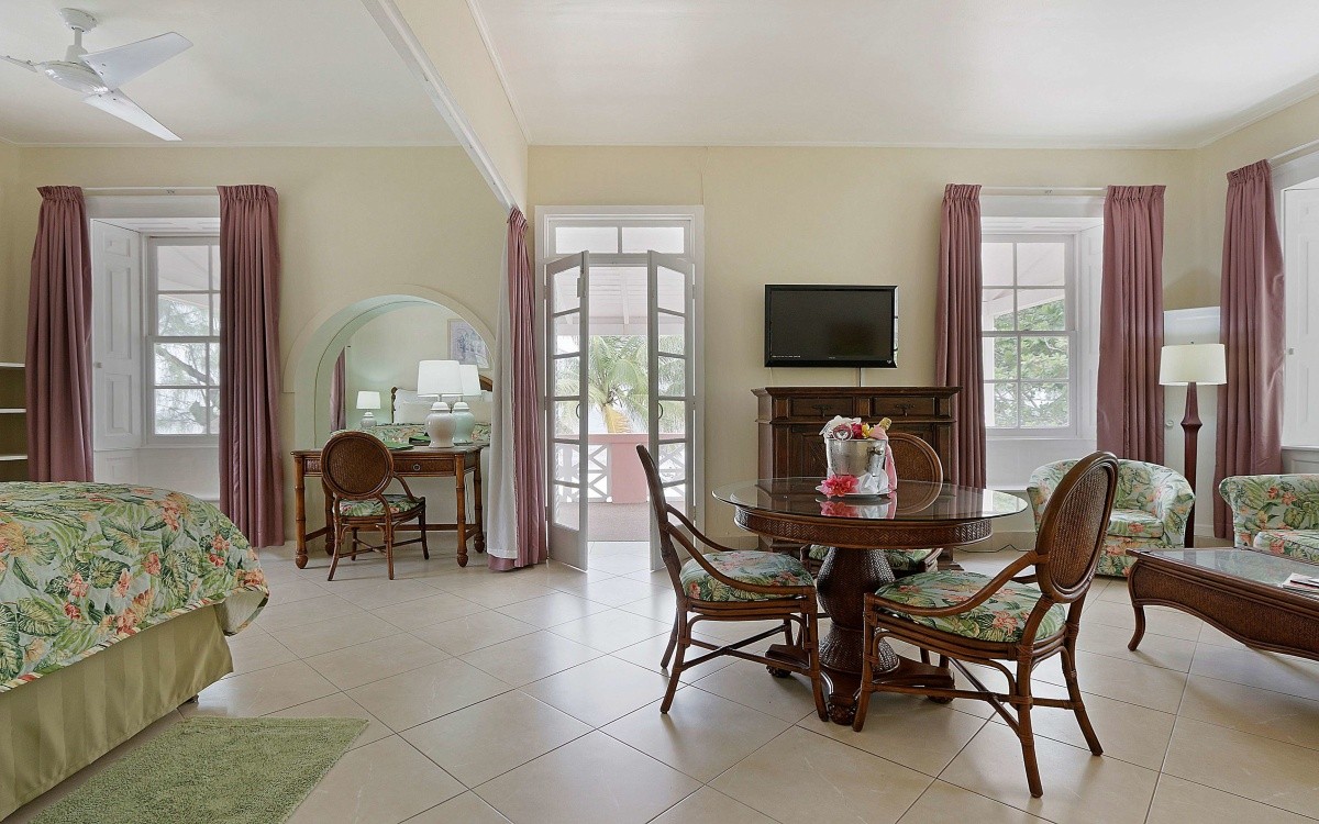 Southern Palms Beach Resort (Oistins)