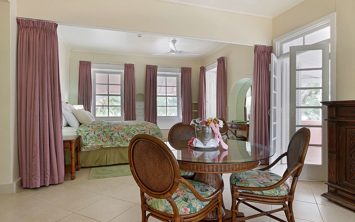 Southern Palms Beach Resort (Oistins)