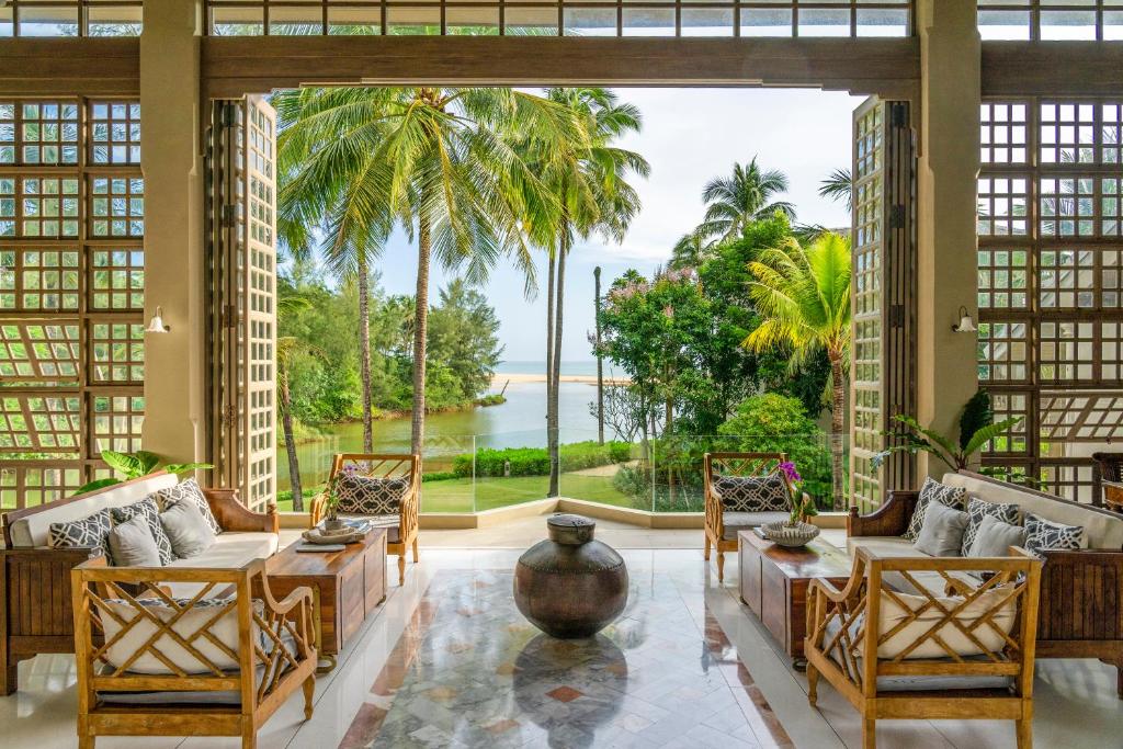 Devasom Beach Resort & Villas