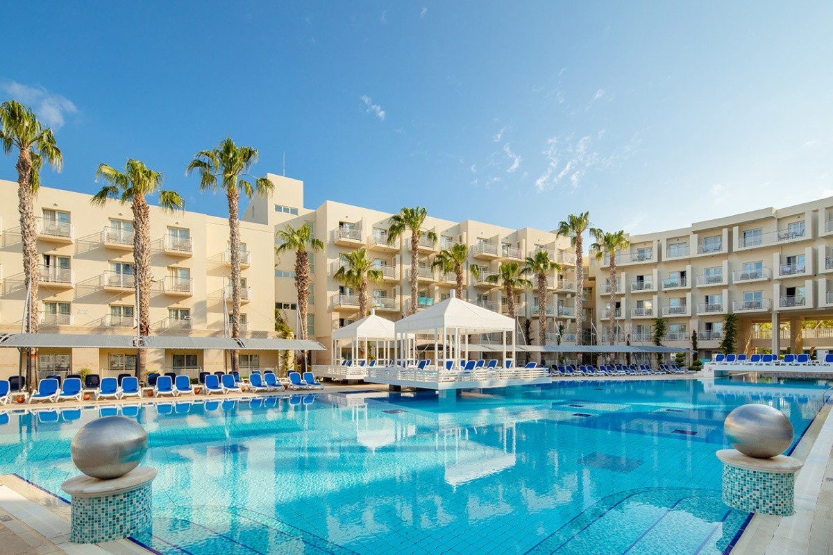 La Blanche Resort