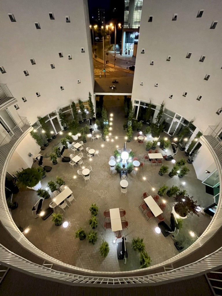 Párizs Garden Apartments