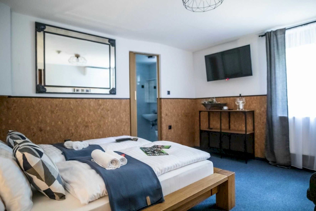 4 Évszak Völgyhotel