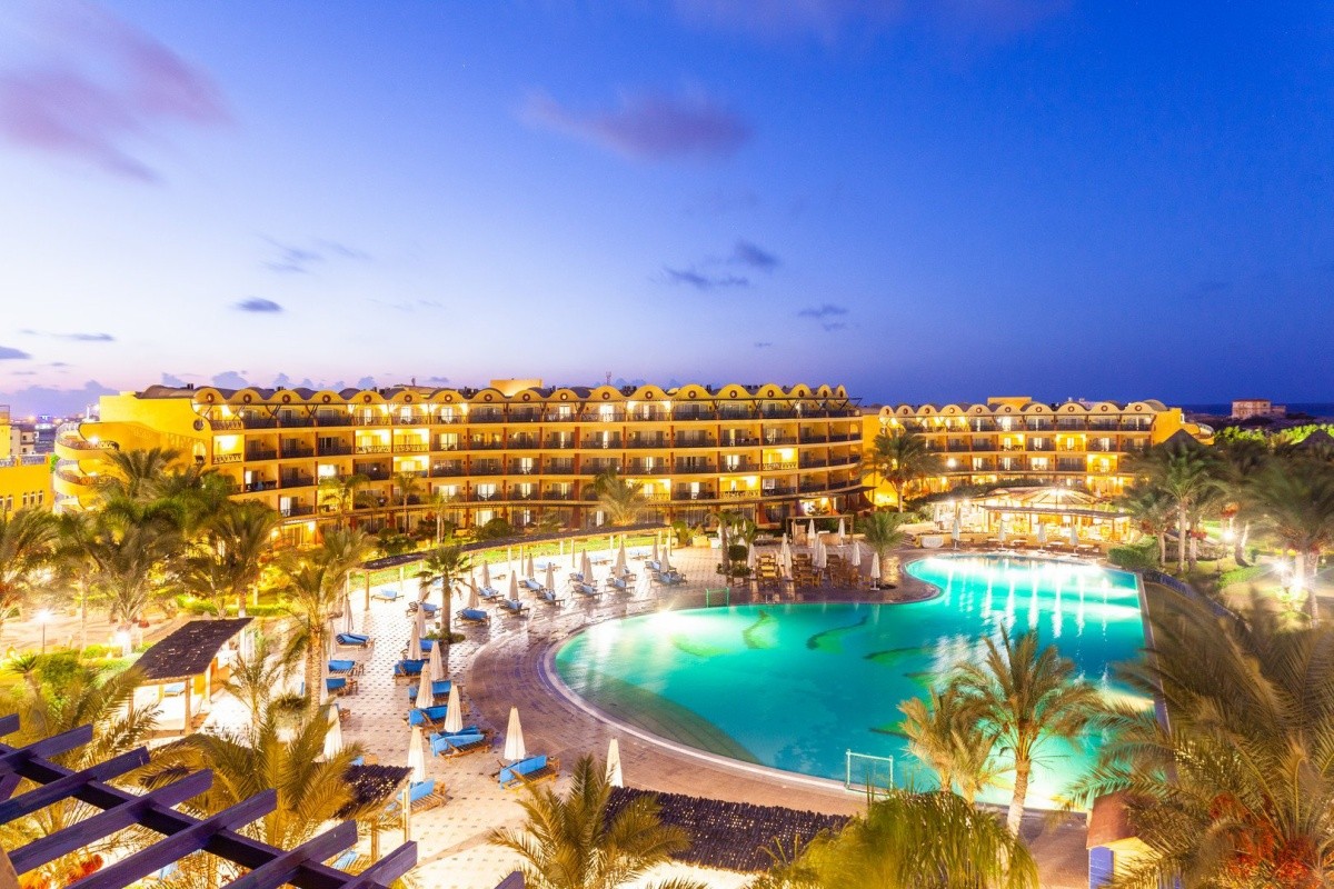 Carols Beau Rivage