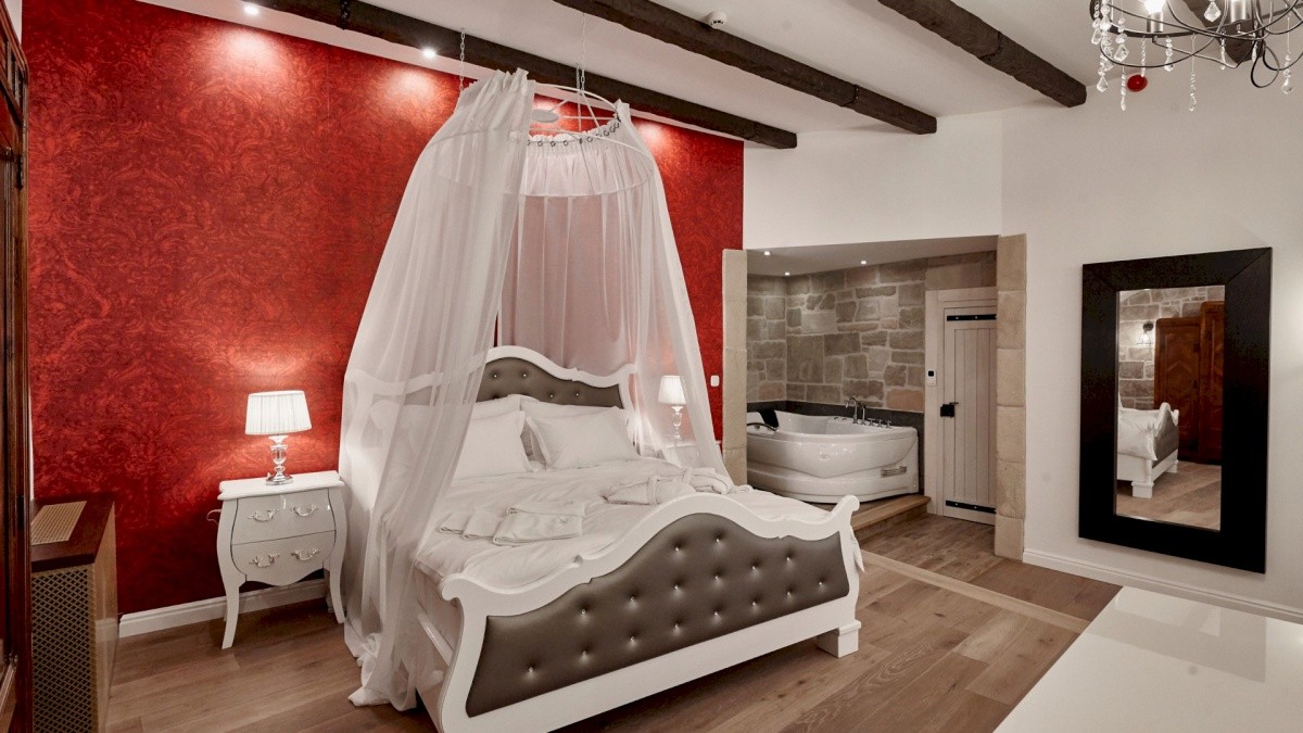 Maison Bistro & Hotel