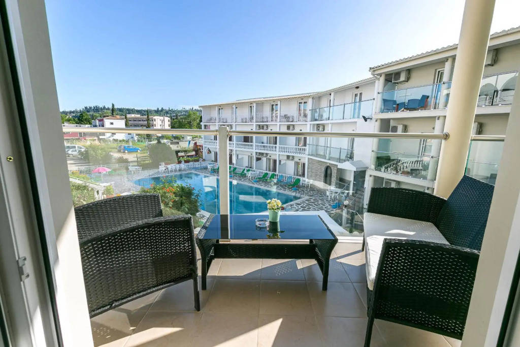 Palotel Luxury