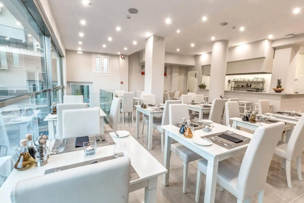 Palotel Luxury