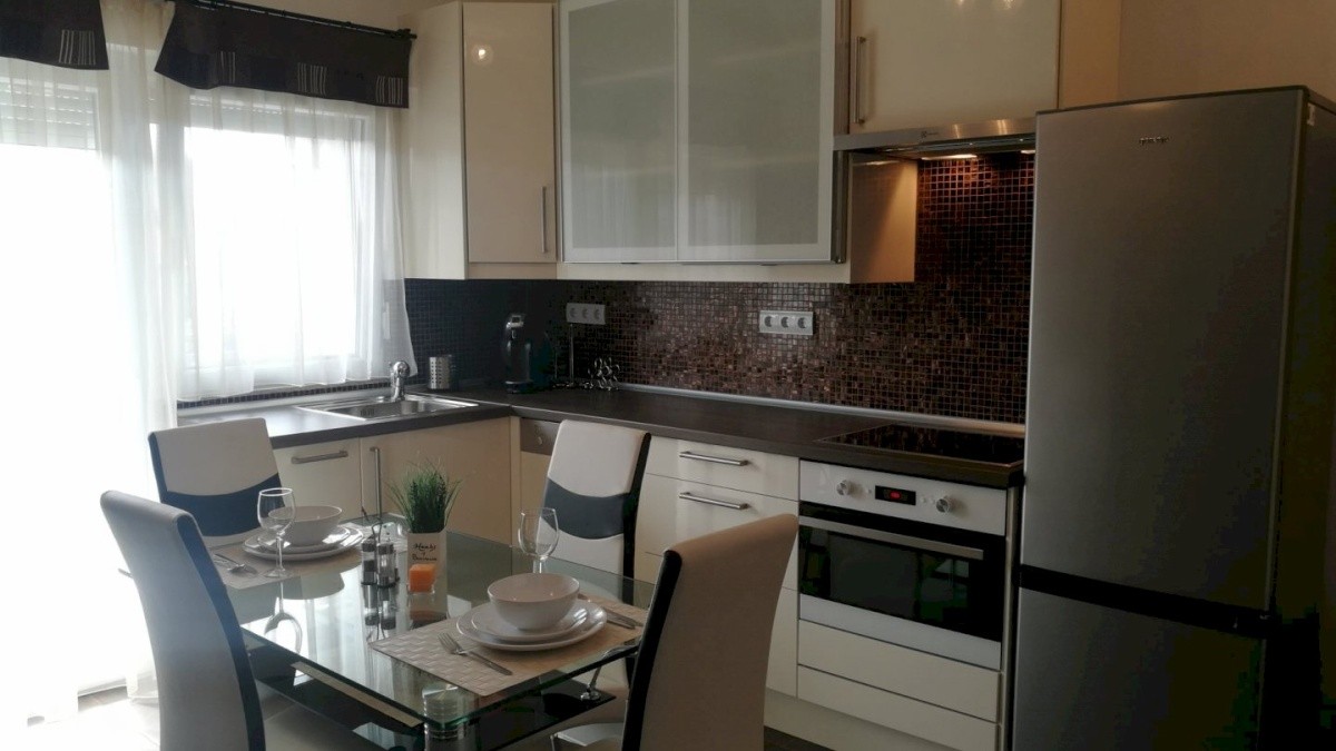 Panoráma Wellness Apartman