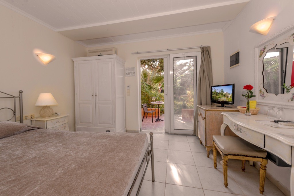 Orpheas Resort
