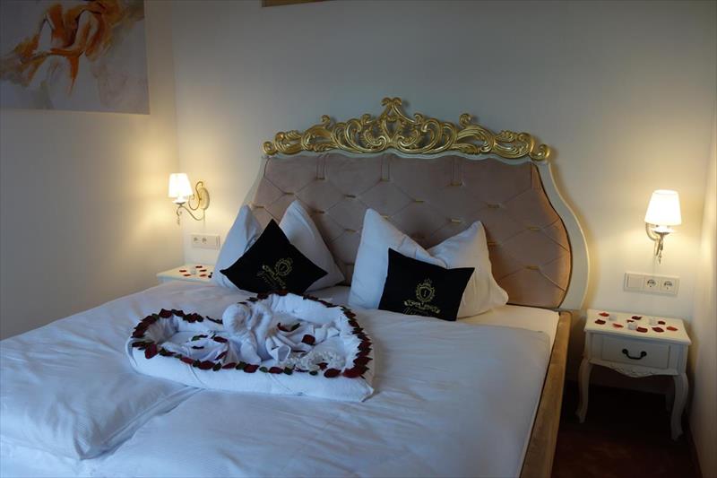 Innviertler Versailles Boutique Apartments (Aurolzmünster)