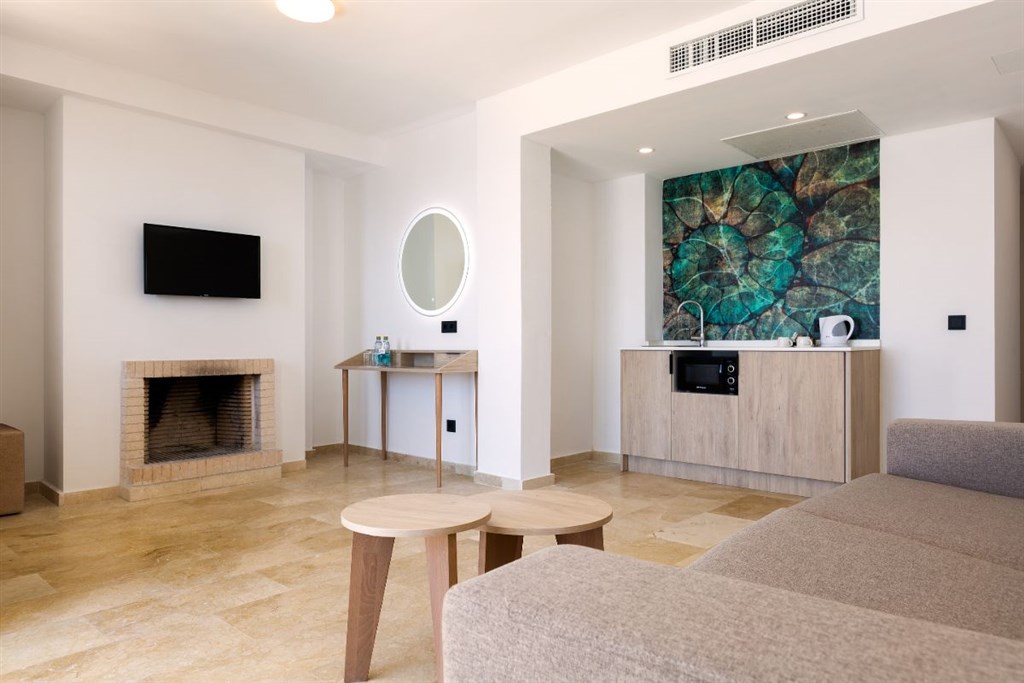 Alua Suites Las Rocas (Ex. Roc Las Rocas Aparthotel)