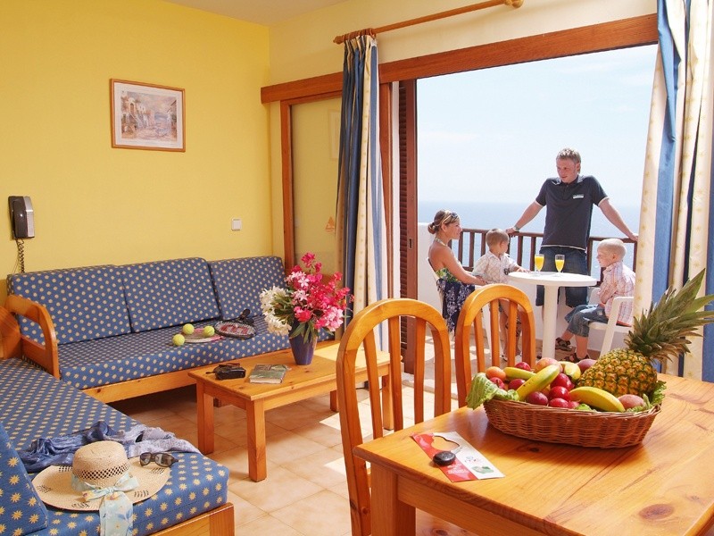 Alua Suites Las Rocas (Ex. Roc Las Rocas Aparthotel)