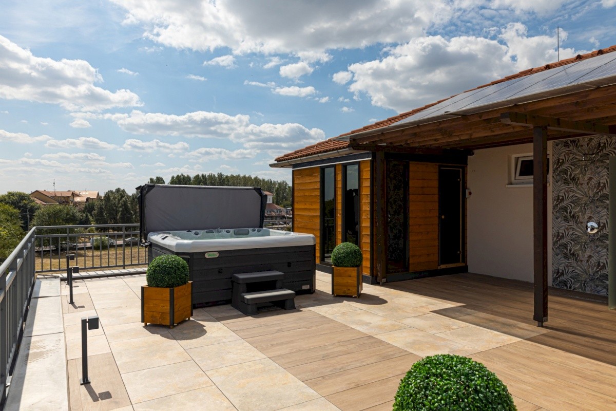 Solaris Resort