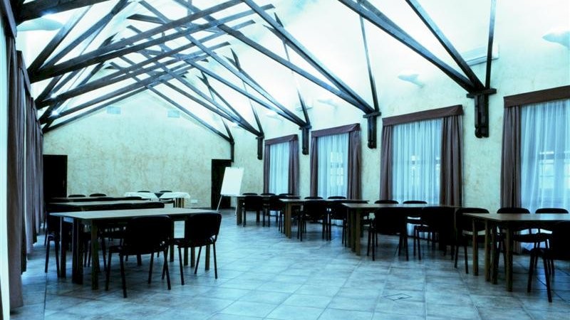 Sarlóspuszta Club