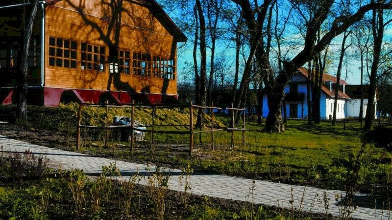 Sarlóspuszta Club