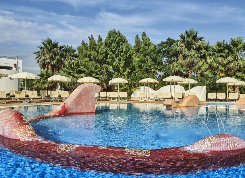 Riva Marina Resort