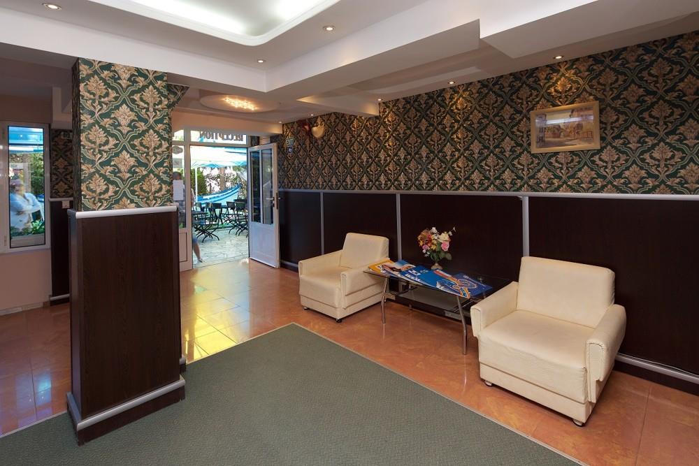 Hotel Elvira