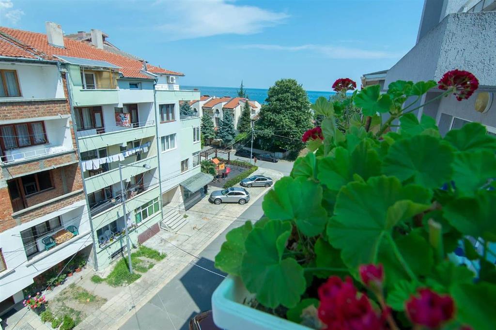 Hotel Elvira