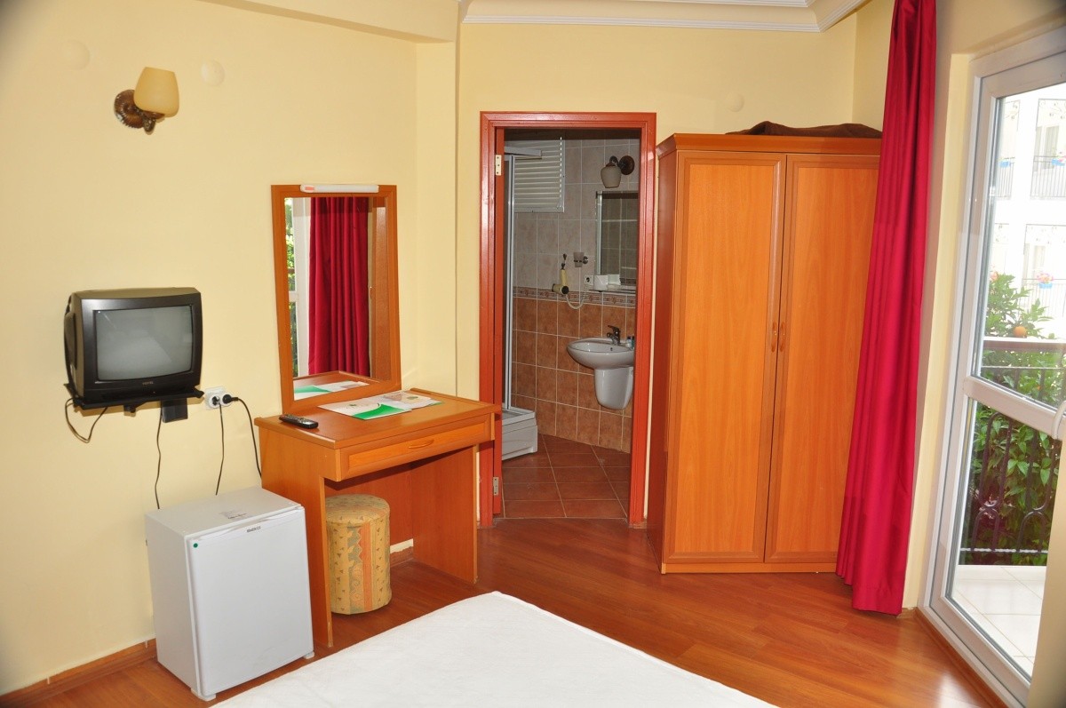 Cinar Family Suite Hotel
