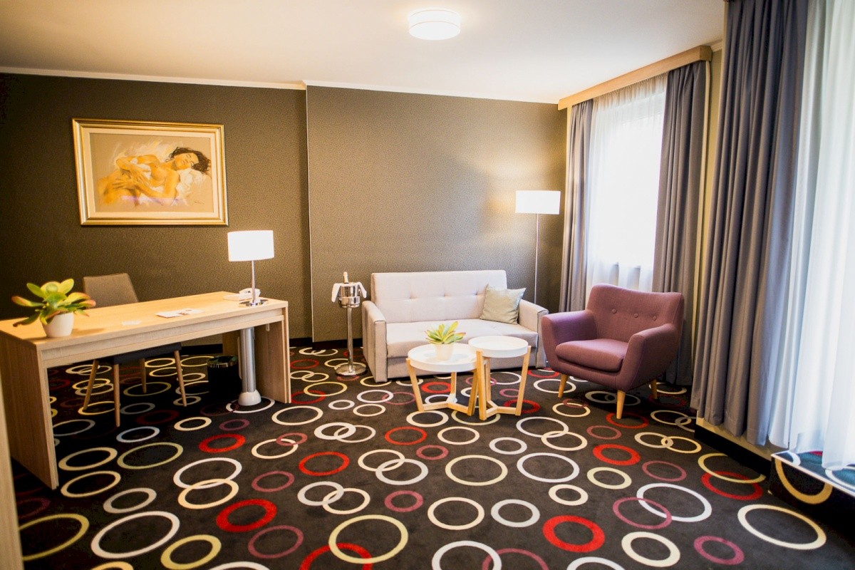 Garden Hotel Wellness És Konferencia