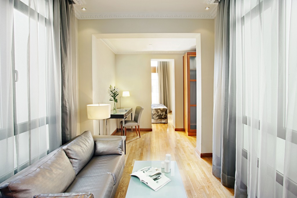 H10 Villa De La Reina