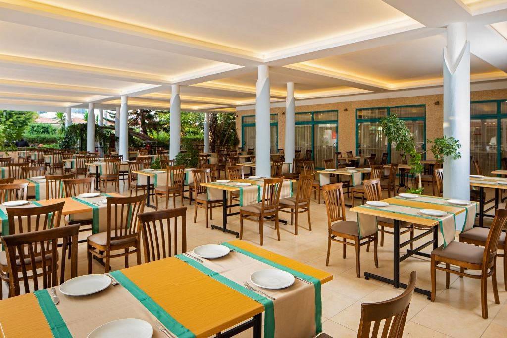Club Mirabell