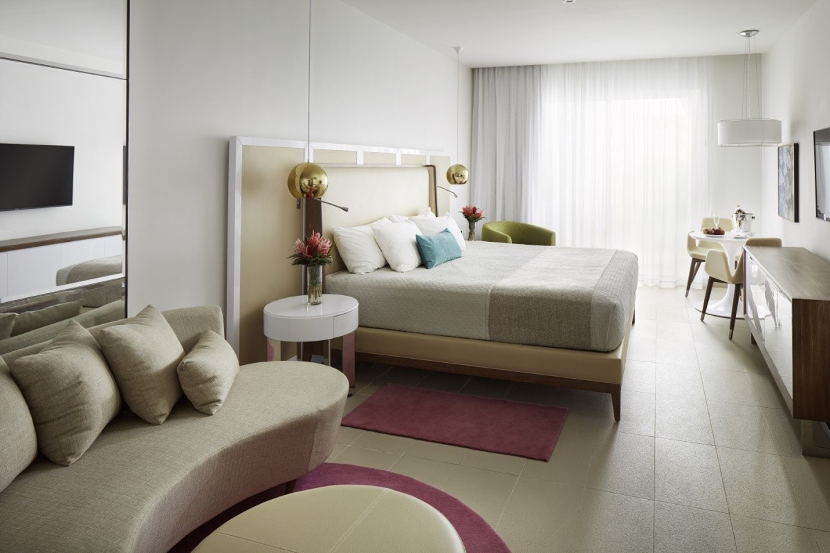Azul Beach Resort