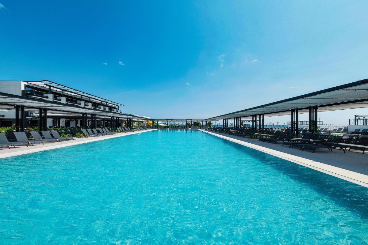 Voya Beach Resort