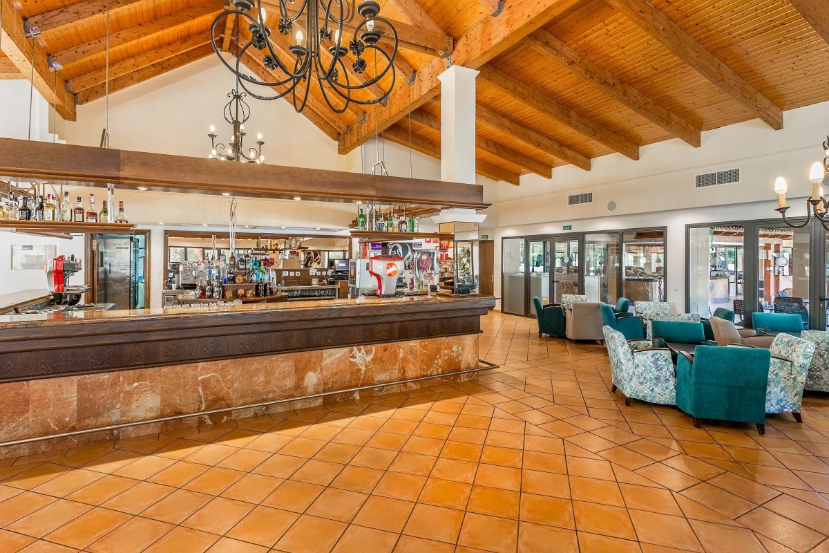 Vell Marí Hotel & Resort