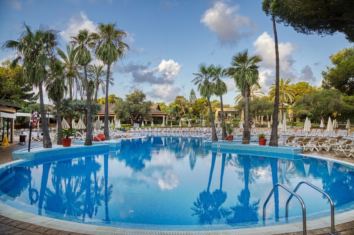 Vell Marí Hotel & Resort