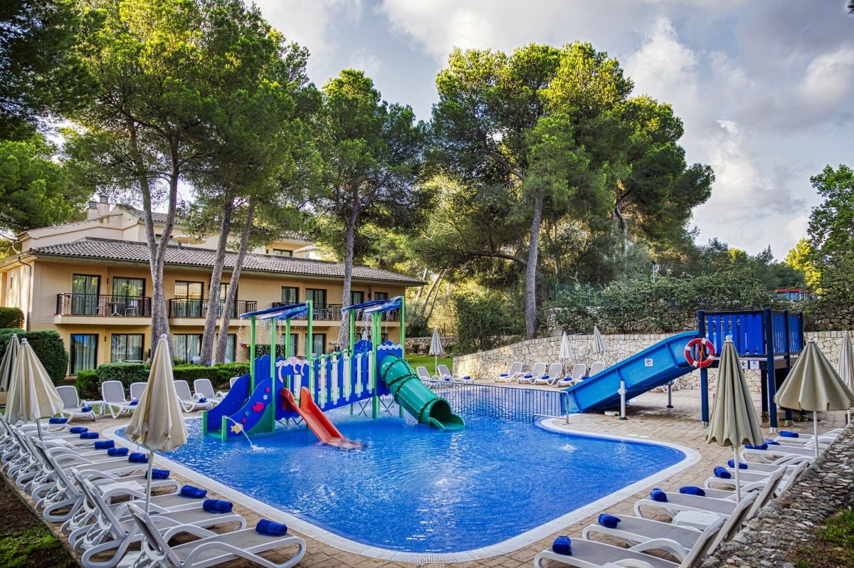 Vell Marí Hotel & Resort