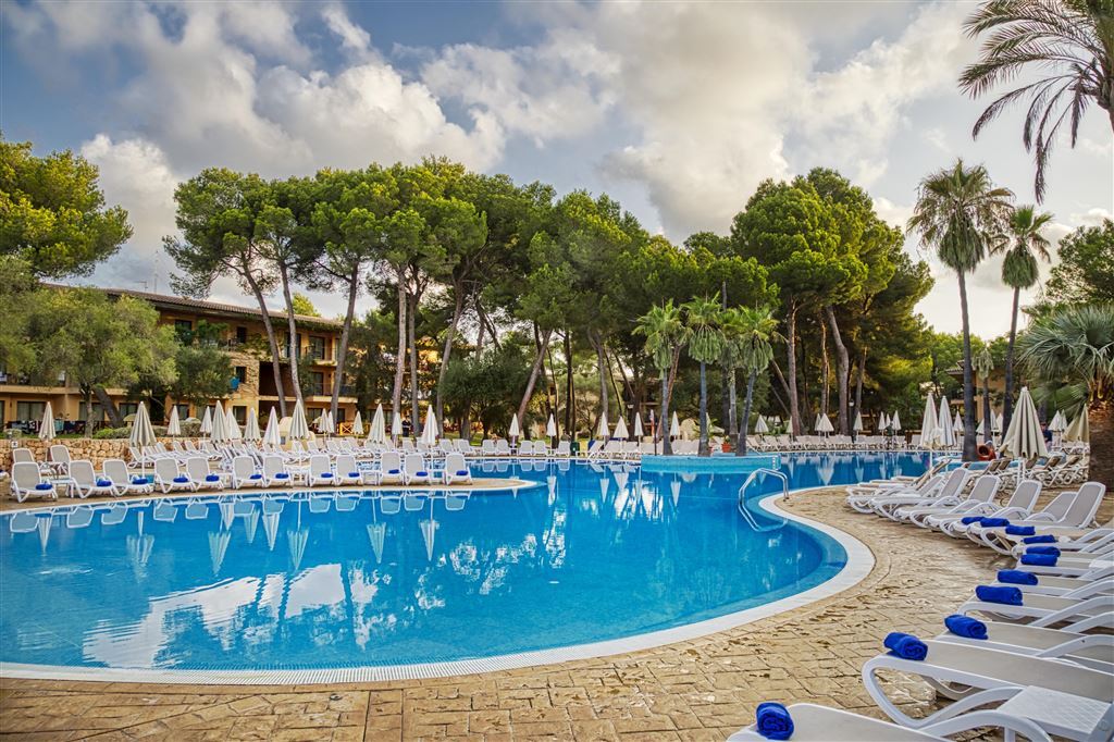 Vell Marí Hotel & Resort