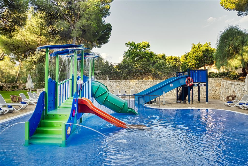 Vell Marí Hotel & Resort