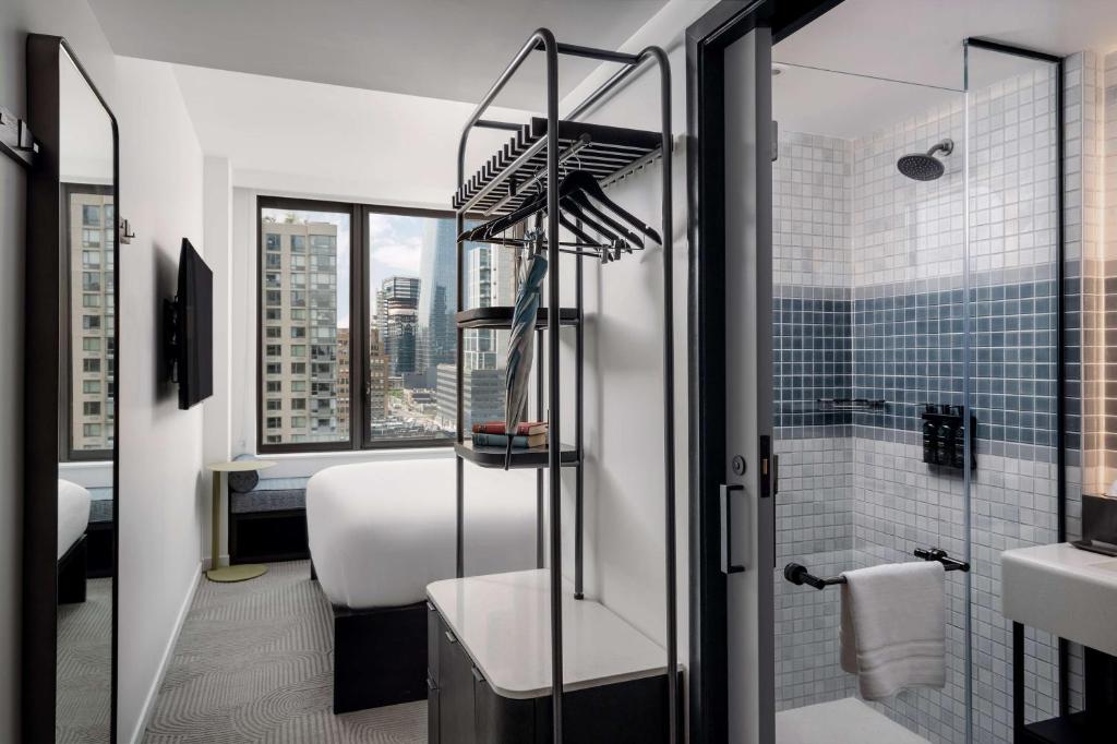 Arlo Midtown Times Square