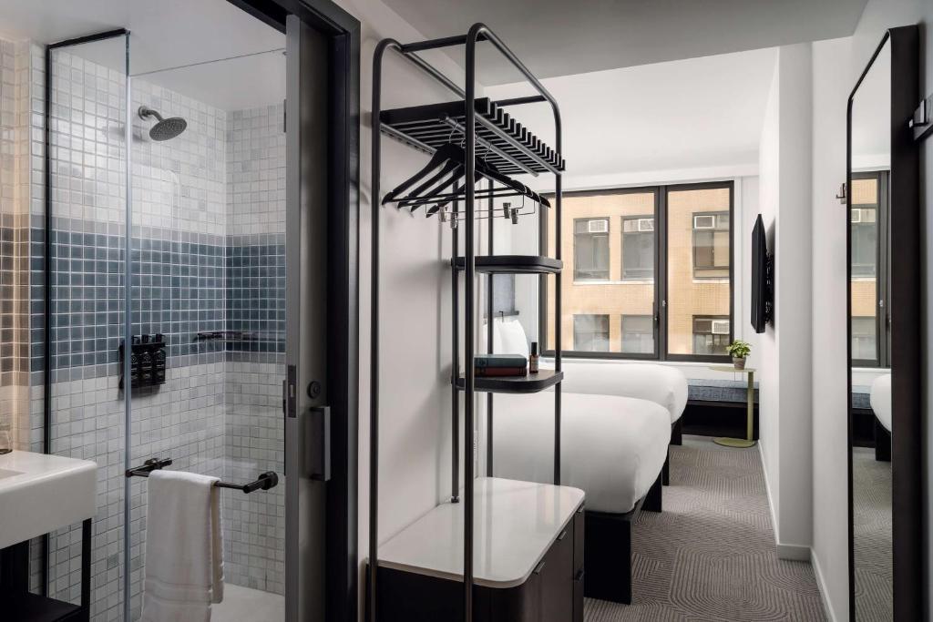 Arlo Midtown Times Square