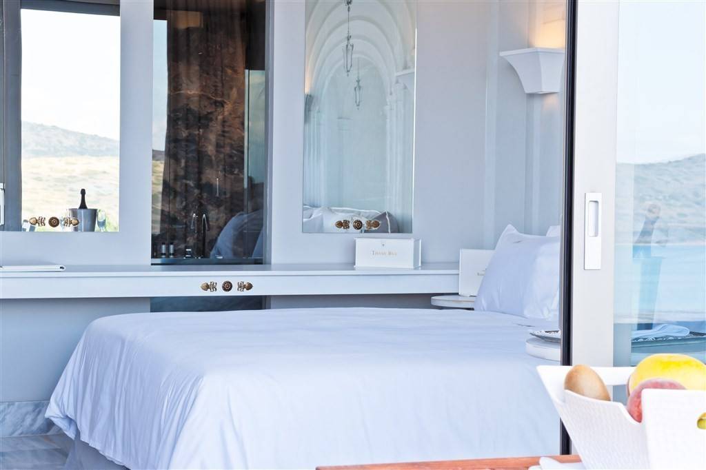 Royal Marmin Bay Boutique & Art