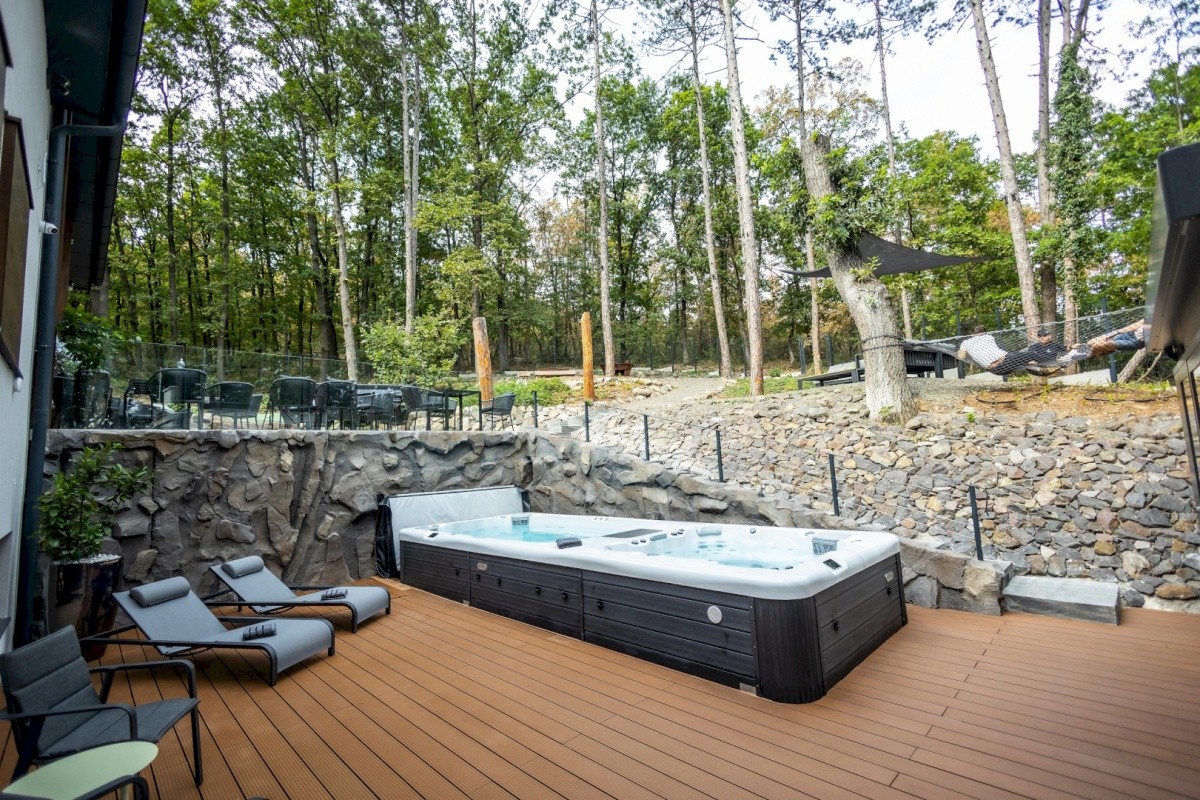 4 Évszak Erdeihotel